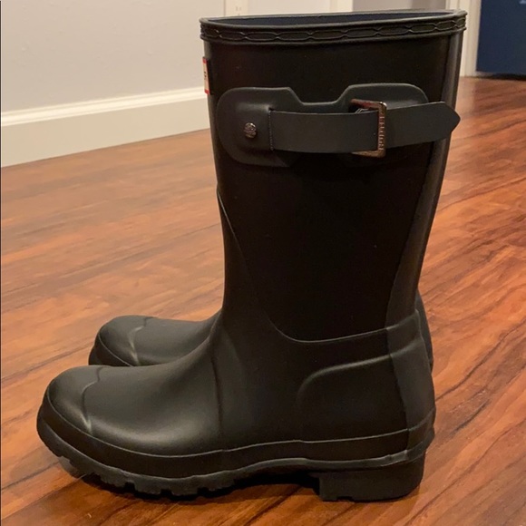 ☔️Hunter Rain Boots New Size 5 - Picture 2 of 3
